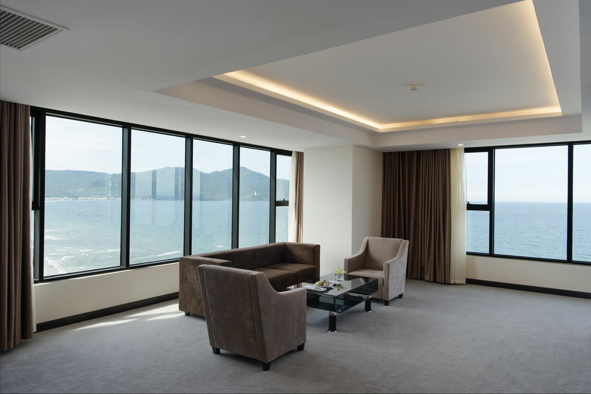 Muong Thanh Luxury Da Nang Hotel Exterior photo